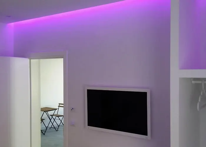 לינה וארוחת בוקר Piccolotel 4*